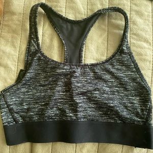 Sports bra